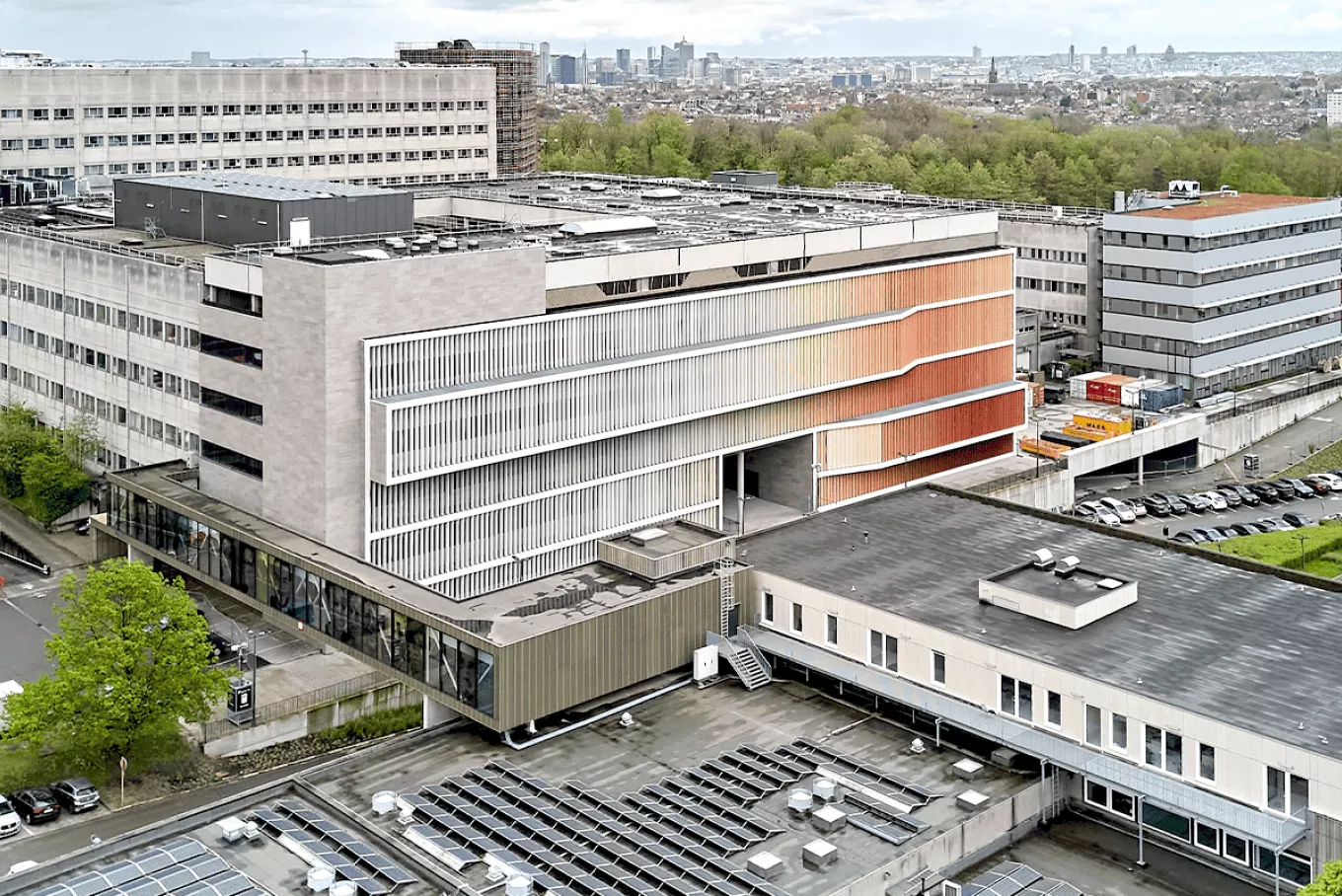medisch-technisch-blok-UZ-Brussel-compleet-technisch-ingericht