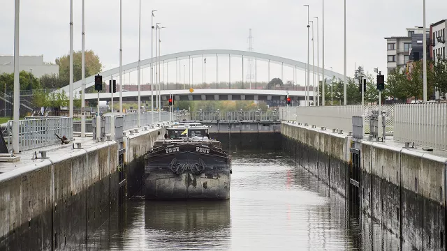 canal bateau